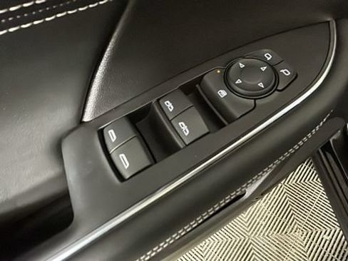 Used 2023 Buick Envision Preferred AWD/4WD image 10