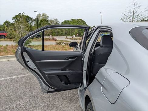 Used 2023 Toyota Camry XSE image 52