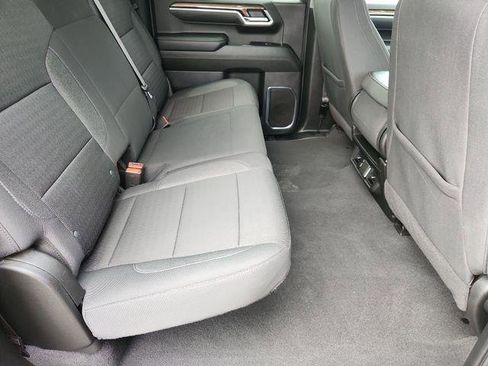 Used 2025 Chevrolet Silverado 1500 LT AWD/4WD image 26