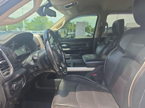 Used 2021 RAM 2500 Laramie AWD/4WD image 10