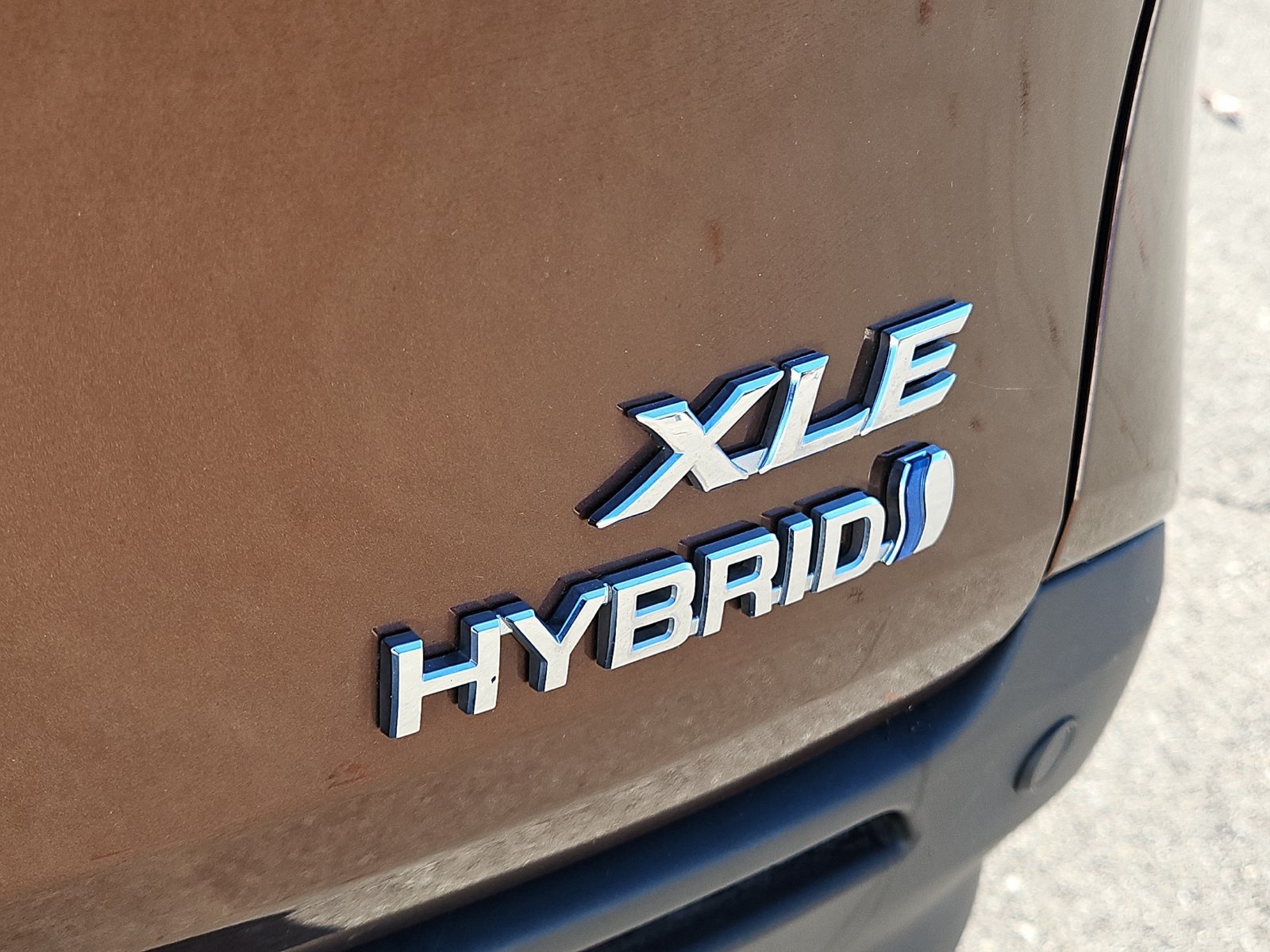 Certified 2022 Toyota Sienna XLE w/ XLE Plus Package FWD image 6