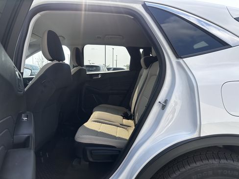 Certified 2021 Ford Escape SE w/ Cold Weather Package FWD image 19