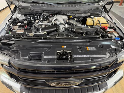 Used 2021 Ford F250 Lariat AWD/4WD image 11