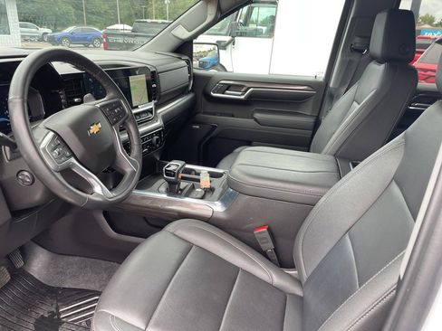 Used 2024 Chevrolet Silverado 1500 LTZ w/ Technology Package image 7