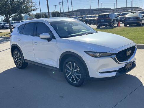 Used 2017 MAZDA CX-5 Grand Touring w/ Premium Package image 2