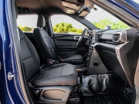 Used 2022 Ford Explorer 4WD Police Interceptor image 36