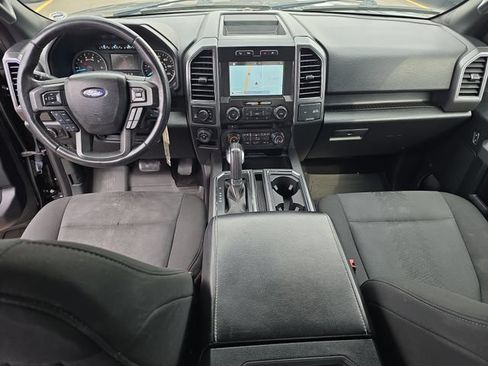 Used 2018 Ford F150 XLT w/ Equipment Group 302A Luxury AWD/4WD image 25