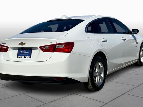 Used 2023 Chevrolet Malibu LT image 12