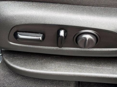 Used 2020 Chevrolet Equinox LS w/ LPO, Cargo Package AWD/4WD image 16