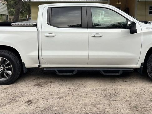 Used 2024 Chevrolet Silverado 1500 LT w/ Protection Package AWD/4WD image 7
