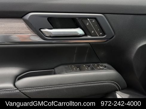 New 2026 GMC Terrain Denali AWD/4WD image 21