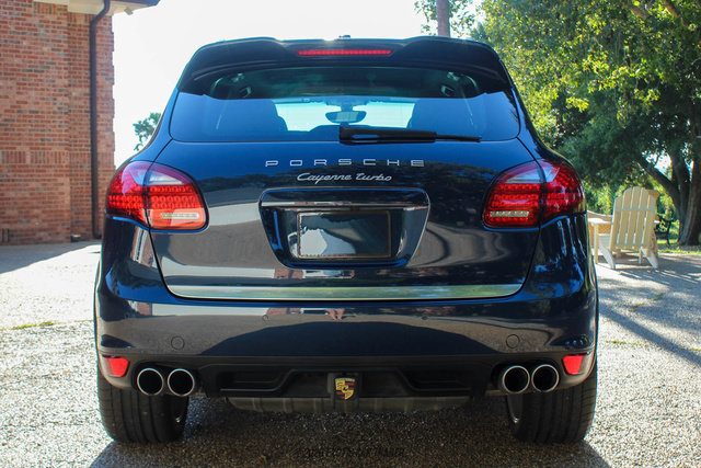 Used 2012 Porsche Cayenne Turbo AWD/4WD image 6