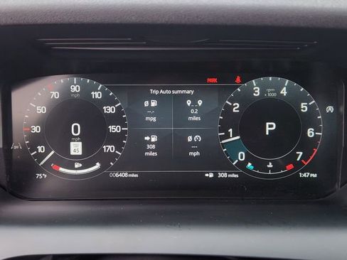 Used 2025 Land Rover Discovery Sport S image 15