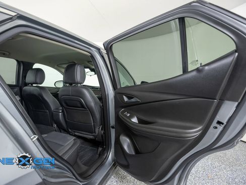 Used 2023 Buick Encore GX Preferred w/ Cold Weather Comfort Package AWD/4WD image 33