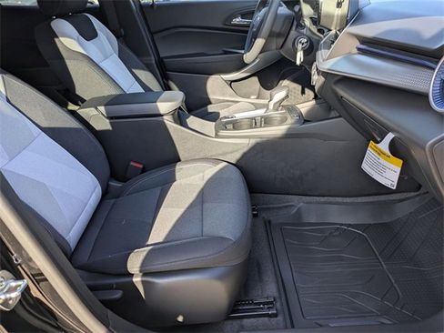 New 2026 Chevrolet Trax LS w/ LS Convenience Package image 32