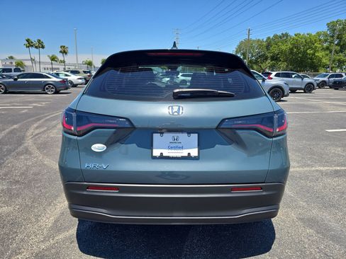 Certified 2025 Honda HR-V LX image 5