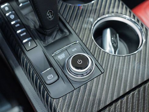 Used 2021 Maserati Ghibli S GranSport RWD image 51