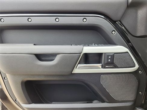 New 2024 Land Rover Defender 110 S image 16