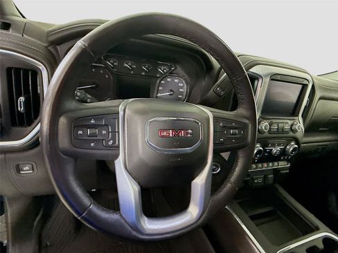 Used 2022 GMC Sierra 1500 SLT w/ SLT Premium Package AWD/4WD image 5