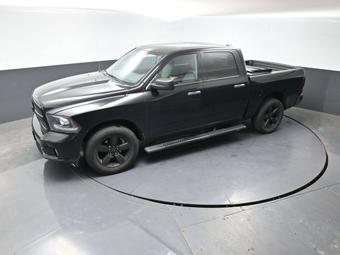 Used 2014 RAM 1500 Express w/ Black Ram 1500 Express Group AWD/4WD image 18