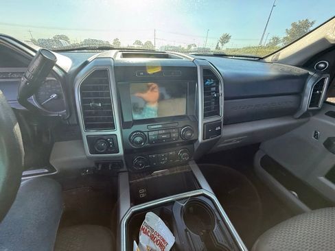 Used 2021 Ford F250 XLT AWD/4WD image 13