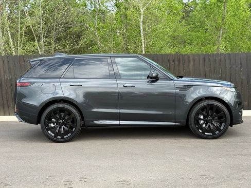 New 2026 Land Rover Range Rover Sport Dynamic SE AWD/4WD image 7