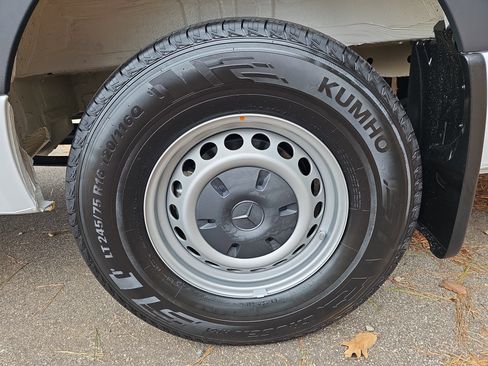 New 2026 Mercedes-Benz Sprinter 2500 image 28