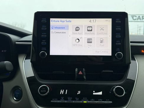 Used 2020 Toyota Corolla LE image 32