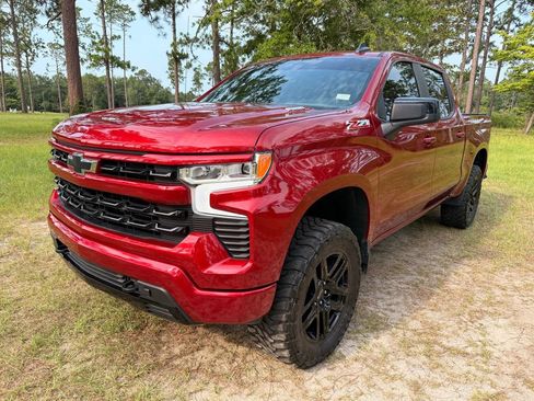 Used 2023 Chevrolet Silverado 1500 RST w/ Z71 Off-Road Package AWD/4WD image 1