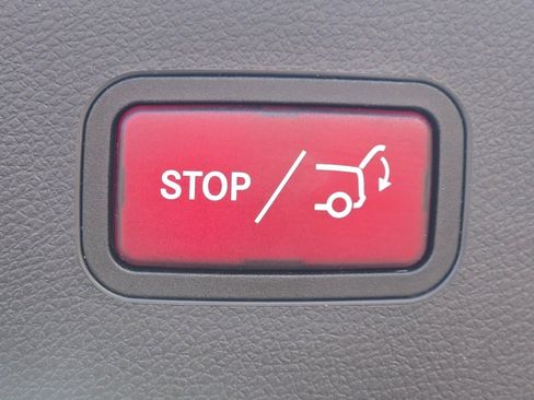 Used 2019 Mercedes-Benz GLA 250 image 24