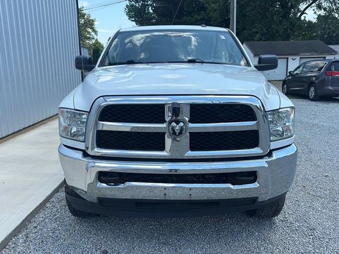 Used 2018 RAM 2500 SLT AWD/4WD image 10
