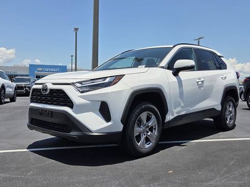 Used 2023 Toyota RAV4 XLE FWD image 2