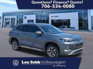 Used 2025 Volkswagen Tiguan S video 1