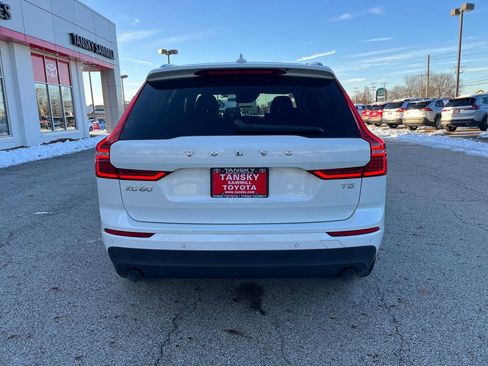 Used 2019 Volvo XC60 T5 Momentum w/ Premium Package image 4