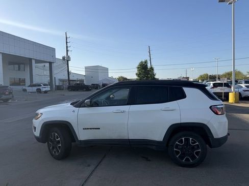 Used 2020 Jeep Compass Trailhawk image 8