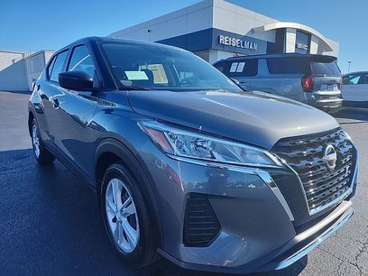 Used 2025 Nissan Kicks Play S
