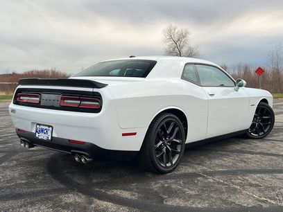 Used 2022 Dodge Challenger R/T w/ Blacktop Package