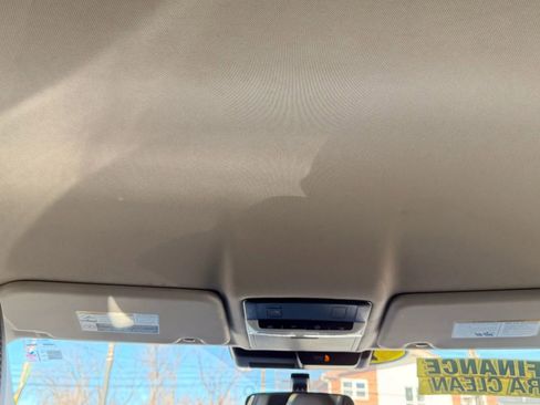 Used 2024 Mitsubishi Outlander Ralliart image 21