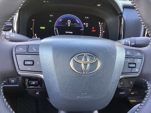 Used 2026 Toyota Camry XSE image 19