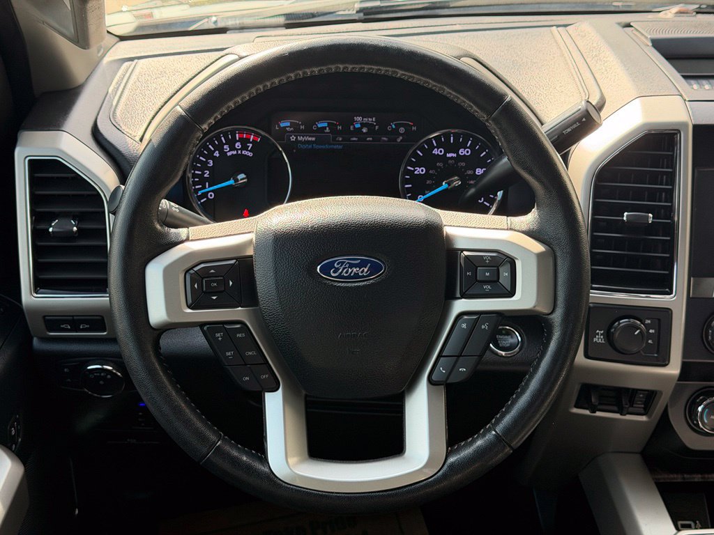 Used 2019 Ford F250 Lariat w/ Lariat Ultimate Package AWD/4WD image 17