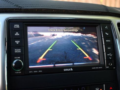 Used 2012 Jeep Grand Cherokee Overland image 35