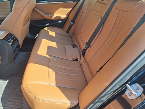 Used 2022 BMW 540i w/ M Sport Package image 25