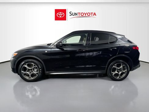 Used 2022 Alfa Romeo Stelvio Ti w/ Active Assist Plus Package image 7