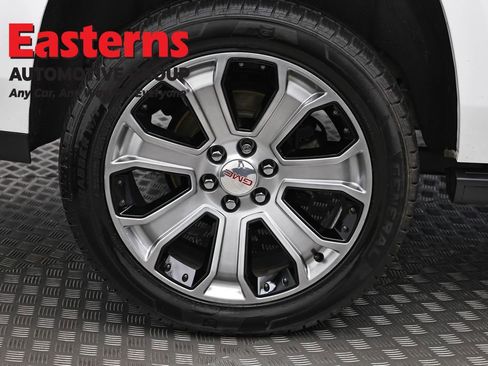 Used 2018 GMC Yukon XL Denali w/ Open Road Package AWD/4WD image 37