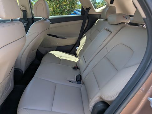 Used 2017 Hyundai Tucson Limited w/ Limited Ultimate Package 03 image 13