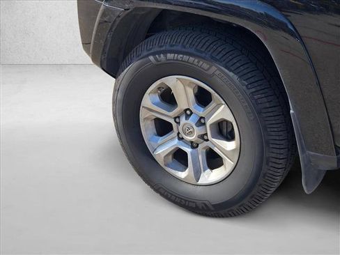 Used 2020 Toyota 4Runner SR5 Premium image 19