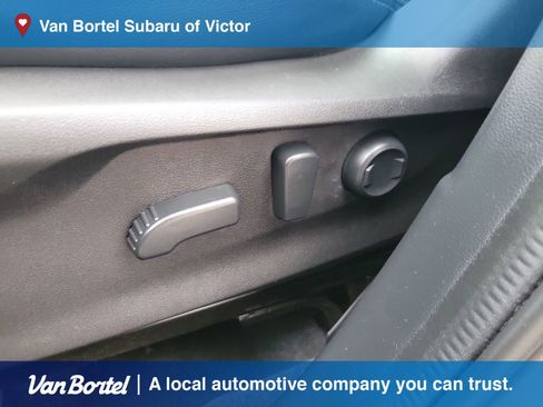 Used 2020 Subaru Forester Limited image 15