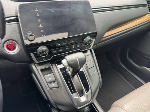 Used 2018 Honda CR-V Touring image 17