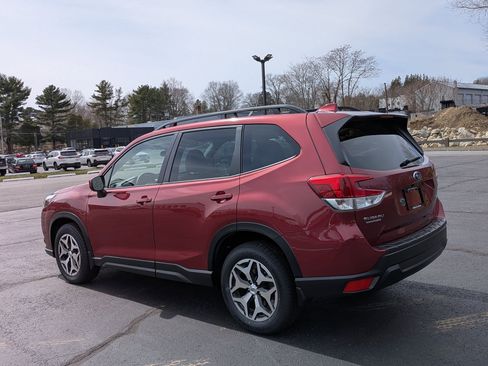 Used 2012 Subaru Forester 2.5X Premium w/ All-Weather Pkg image 3