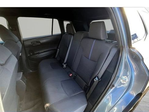 Used 2024 Toyota Corolla Cross AWD Hybrid image 10